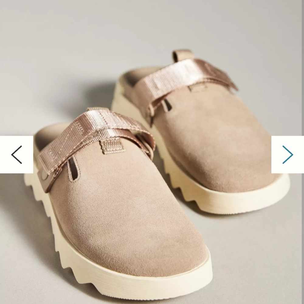 Sorel Viiber Slip-On Strap Clog Flats - Picture 9 of 9